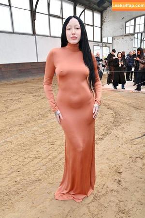noahcyrus фото #0003