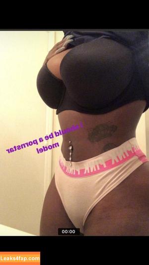 Noelle KaylahRich photo #0006