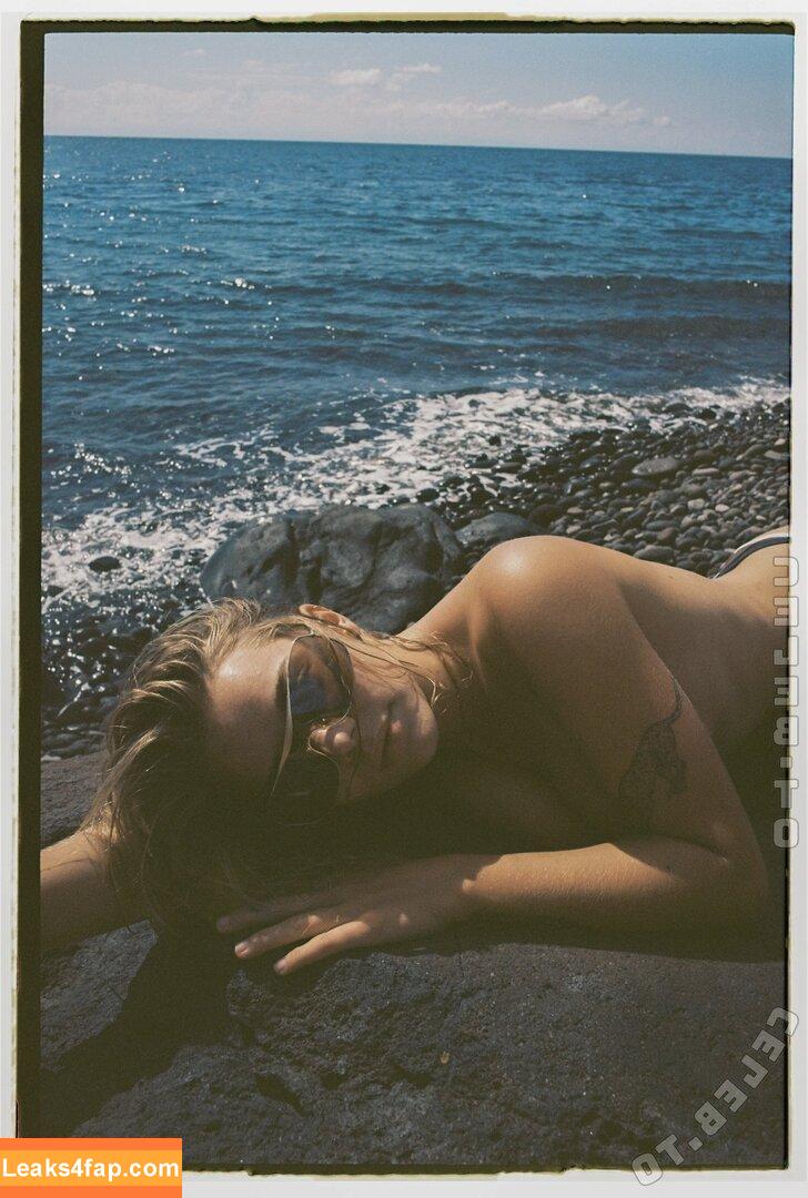 Noemie Neuens / noemieneuens leaked photo photo #0255
