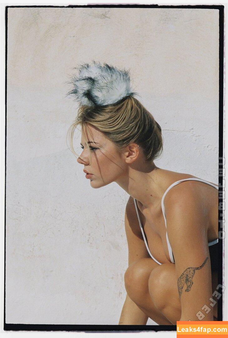 Noemie Neuens / noemieneuens leaked photo photo #0257