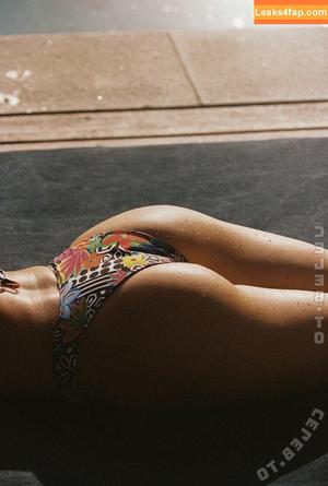 Noemie Neuens photo #0237