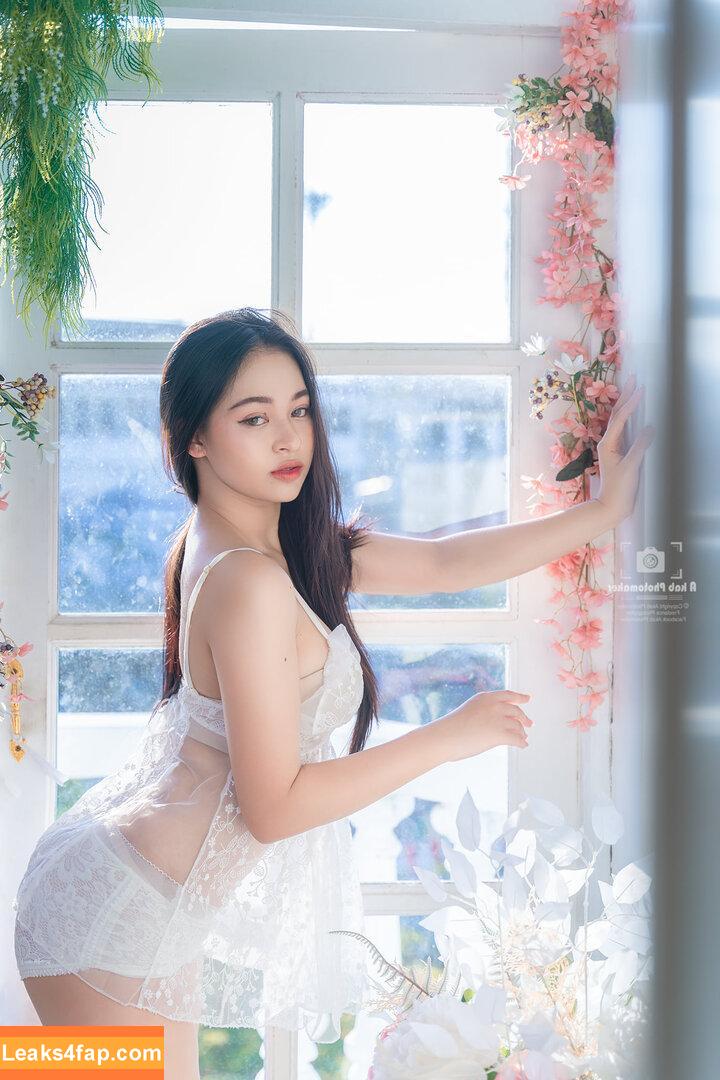 nofacehousewife /  leaked photo photo #0006