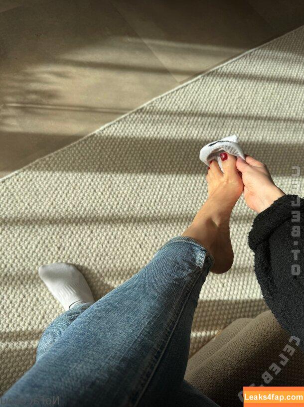 NoFaceLou / lou.socks / no.face.lou leaked photo photo #0303