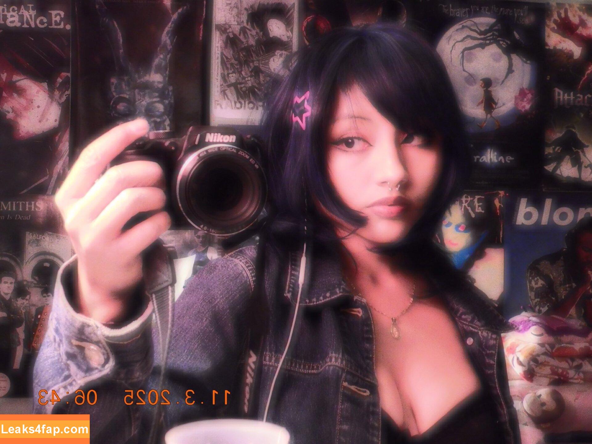 nomamesnico / n.nyquil / nomamesnicole leaked photo photo #0072