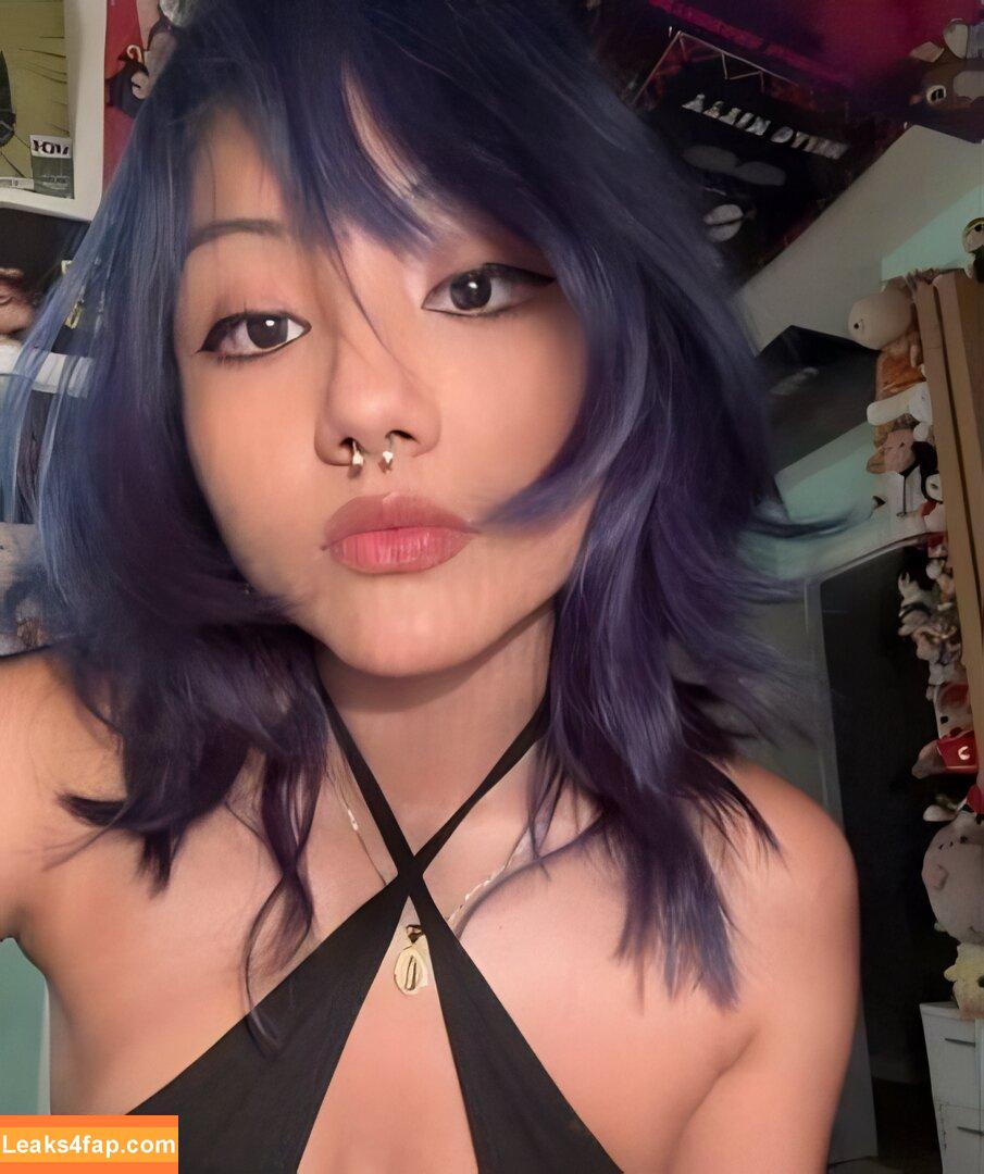 nomamesnico / n.nyquil / nomamesnicole leaked photo photo #0110