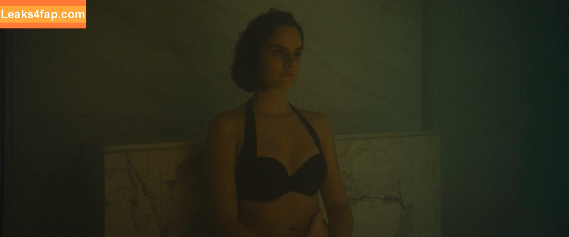 Noémie Merlant / noemiemerlant leaked photo photo #0041