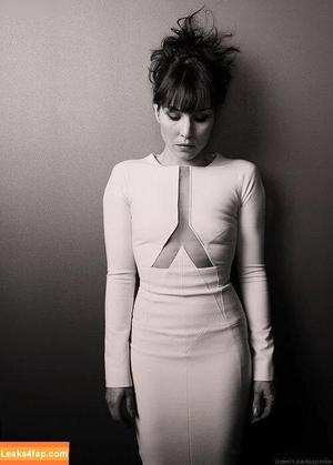 Noomi Rapace photo #0131