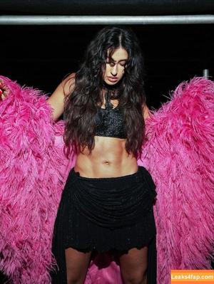 Nora Fatehi фото #0280