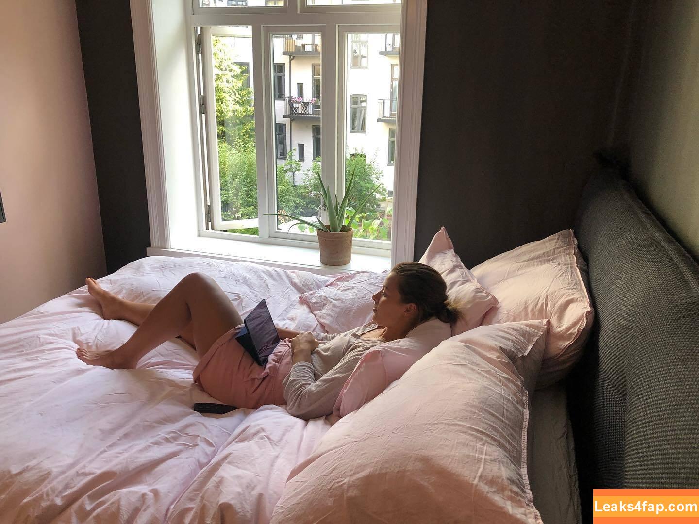 Nora Mørk /  leaked photo photo #0010