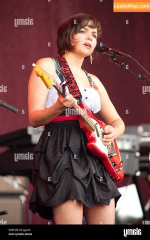 Norah Jones photo #0010
