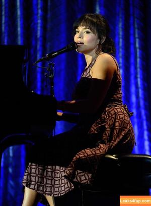 Norah Jones photo #0011