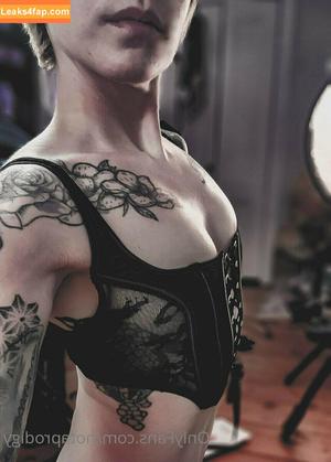 Notaprodigy photo #0181