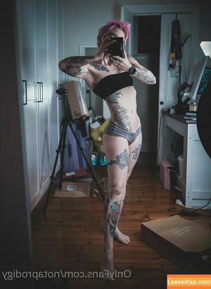 Notaprodigy photo #0184