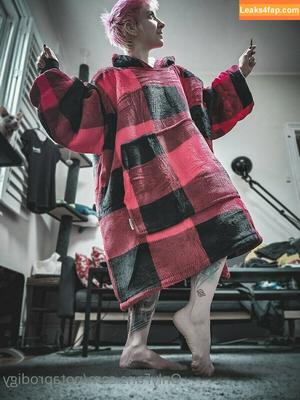 Notaprodigy photo #0203