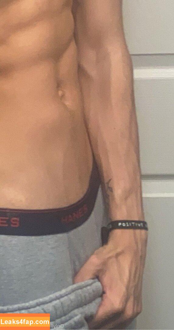 notkbreezo /  leaked photo photo #0005
