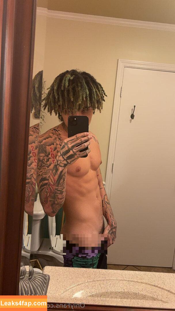 notkbreezo /  leaked photo photo #0008