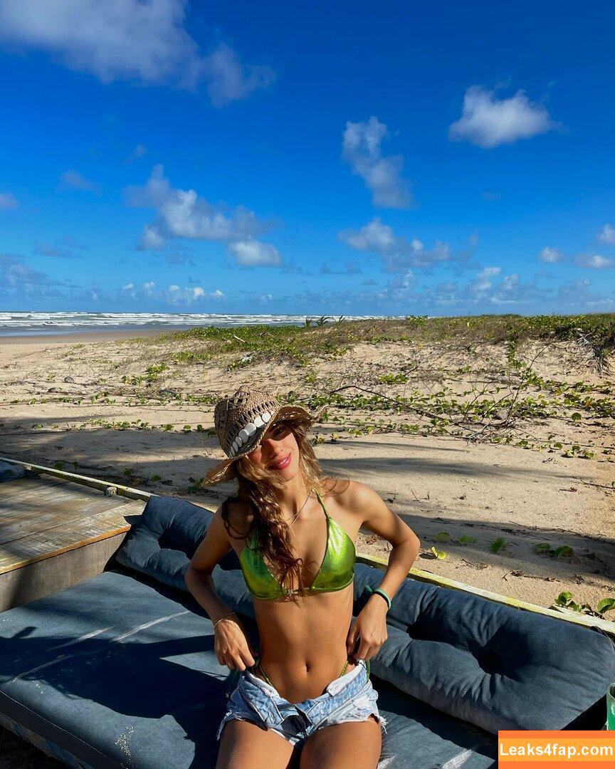 nottrebeca_ /  leaked photo photo #0005