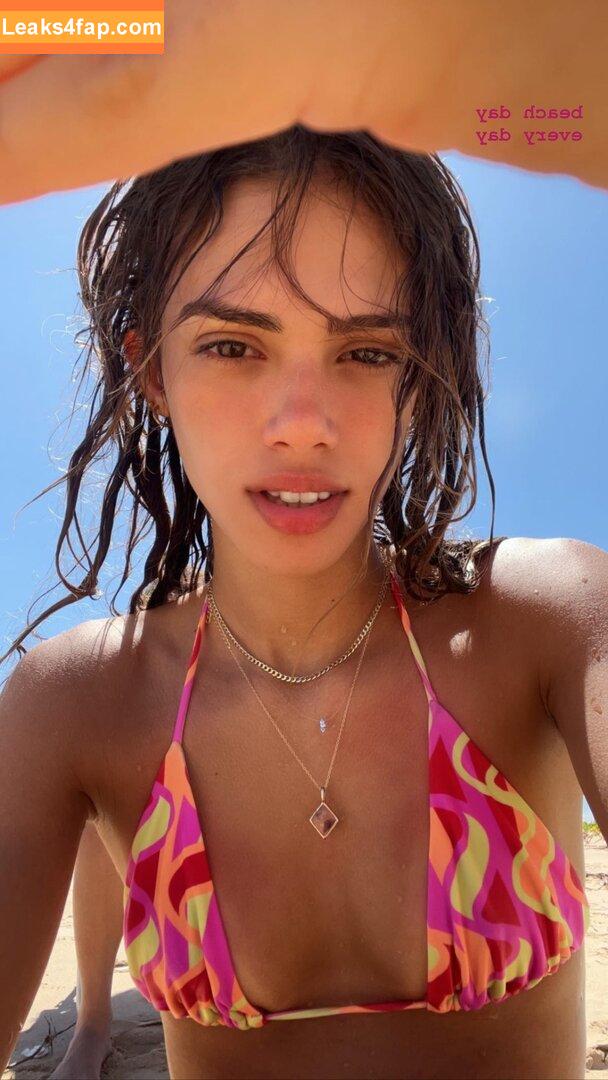 nottrebeca_ /  leaked photo photo #0034