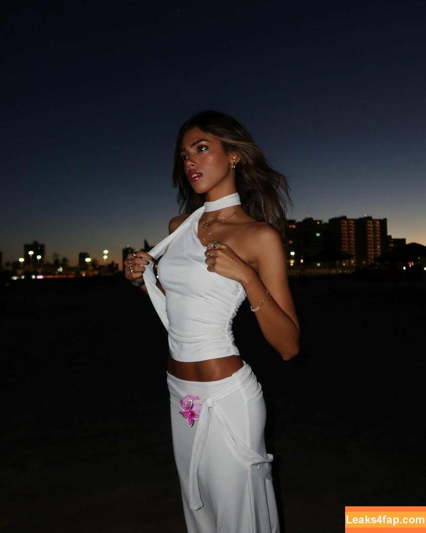 nottrebeca_ /  leaked photo photo #0133