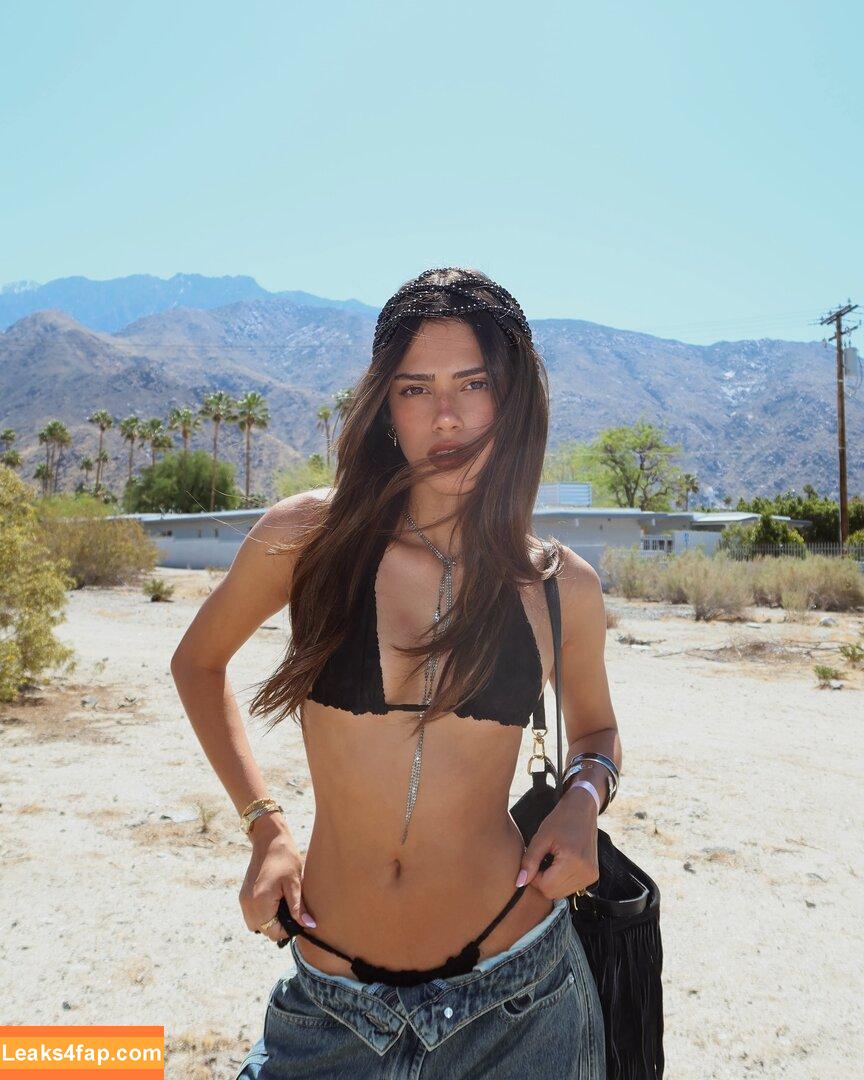 nottrebeca_ /  leaked photo photo #0385