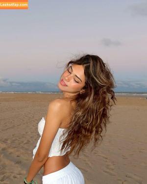 nottrebeca_ photo #0020