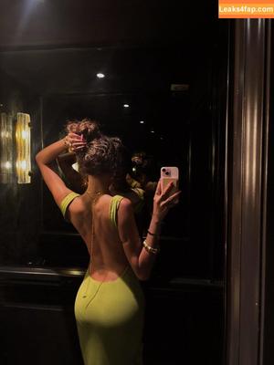 nottrebeca_ photo #0386