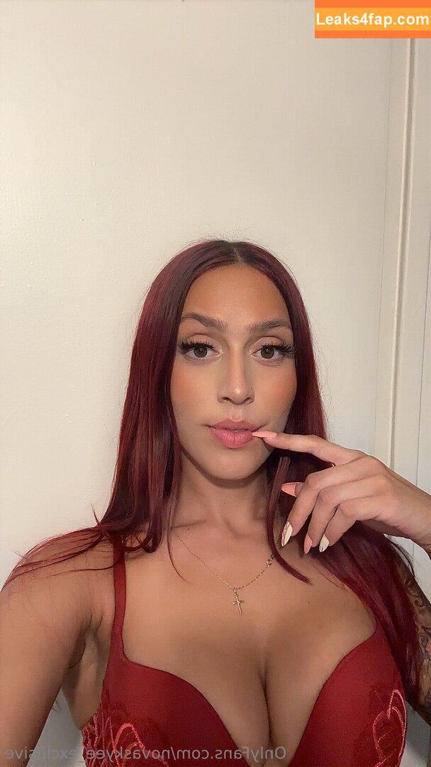 novaskyee_exclusive /  leaked photo photo #0021