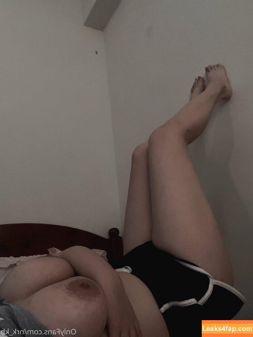 nrk_kb / lllssin_8 leaked photo photo #0076