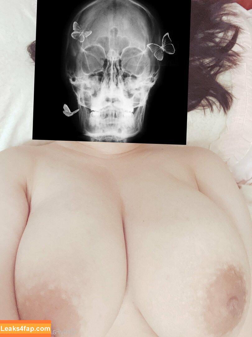 nrk_kb / lllssin_8 leaked photo photo #0093