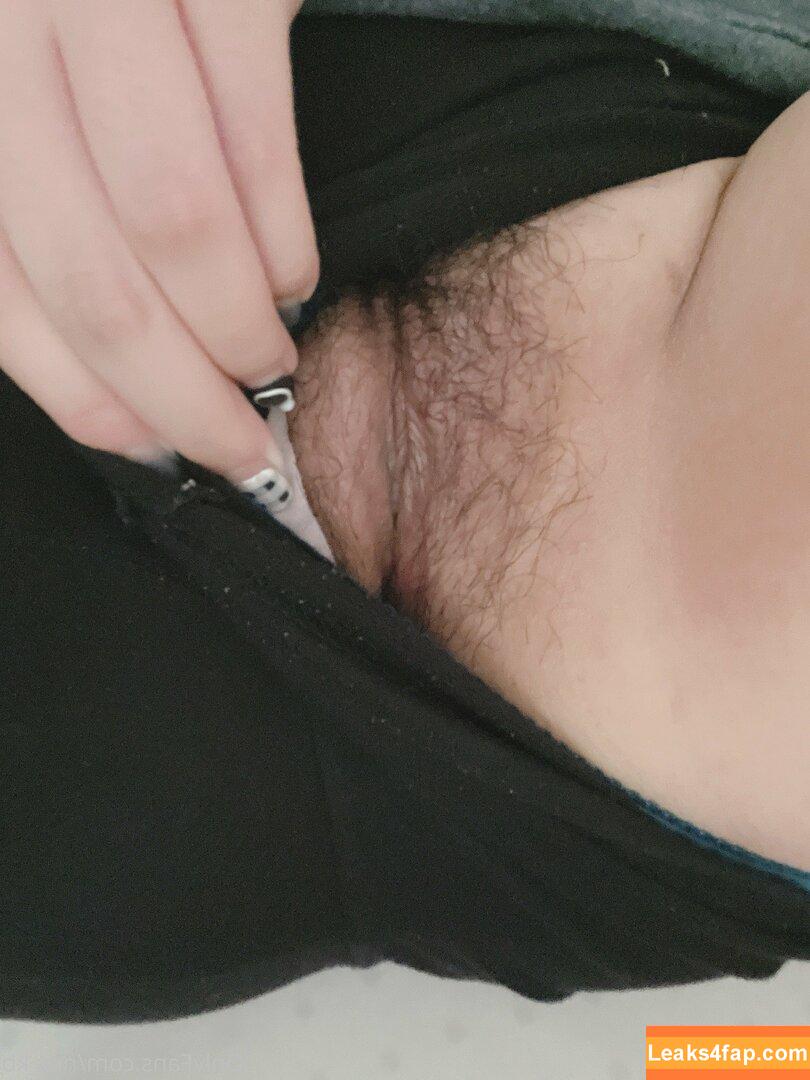 nrk_kb / lllssin_8 leaked photo photo #0103