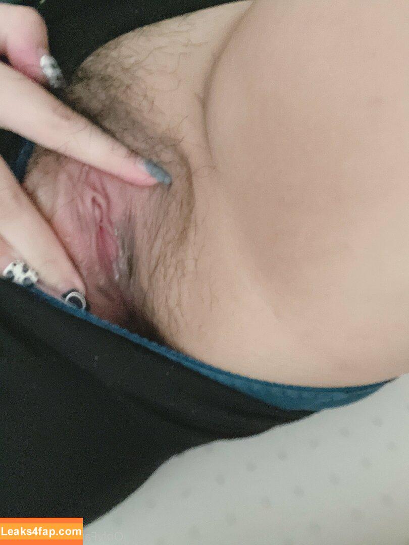 nrk_kb / lllssin_8 leaked photo photo #0104