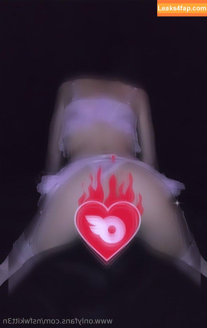 nsfwkitt3n / nsfwkitt3n_ leaked photo photo #0036