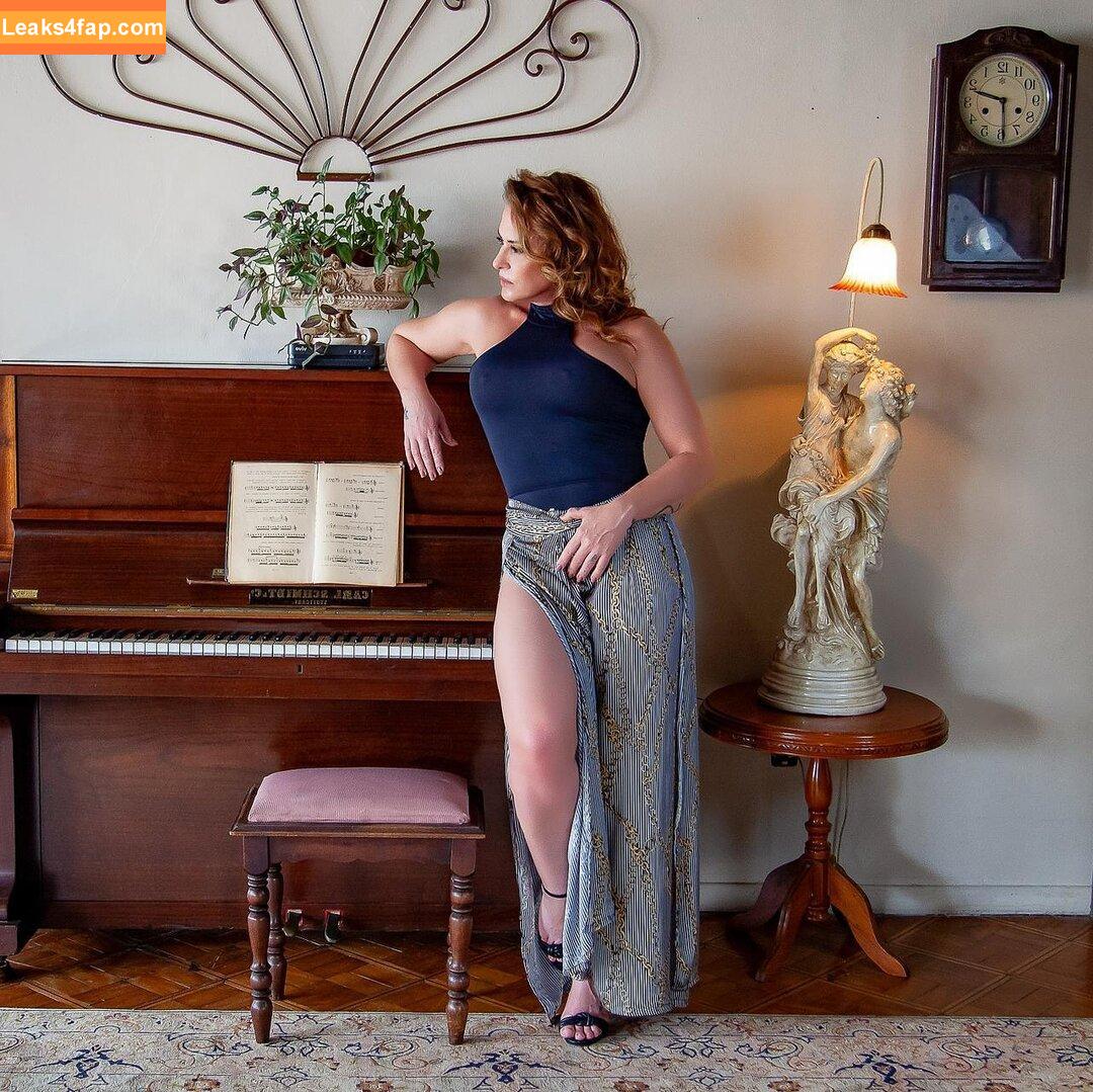 Nubia Oliver / nubiaoliiver / nubiaoliiveroficial / oliver_nubia_ leaked photo photo #0280