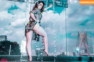 Nubia Oliver photo #0226