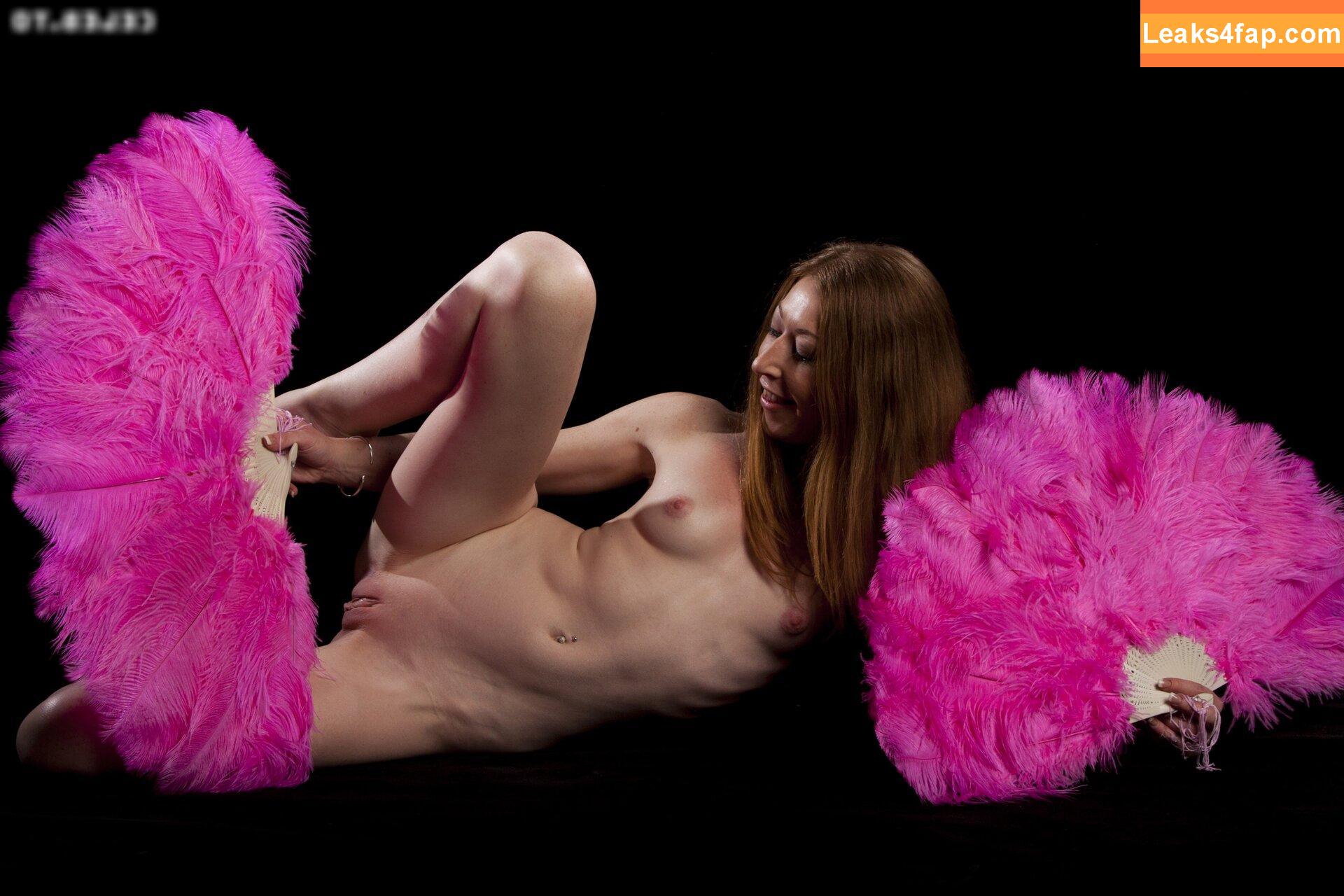 Nude-Muse / lucymuse / nude-muse.com leaked photo photo #0659