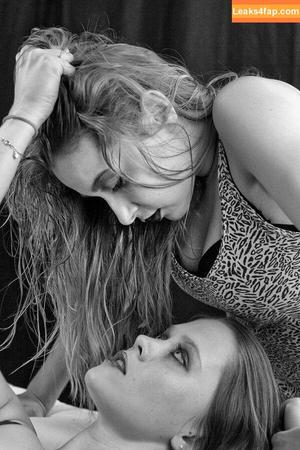 Nujolie photo #0014