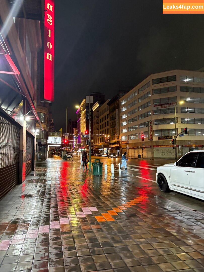 Numi Zarah / https: / numizarah / zarahgod слитое фото фото #0142