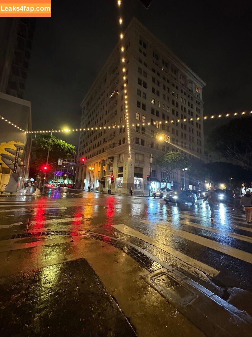 Numi Zarah / https: / numizarah / zarahgod слитое фото фото #0145