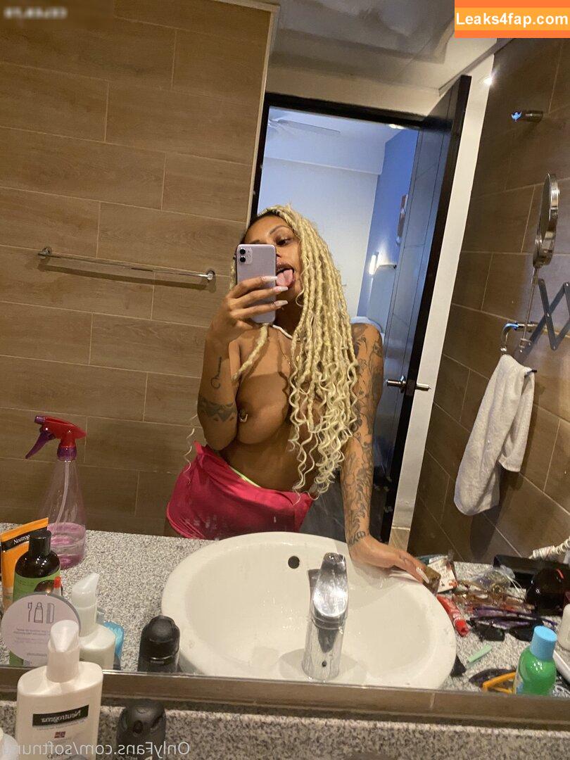 Nura Habib Omer / nura leaked photo photo #0025