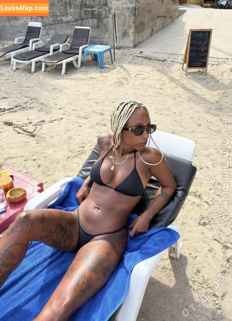 Nura Habib Omer / nura leaked photo photo #0348