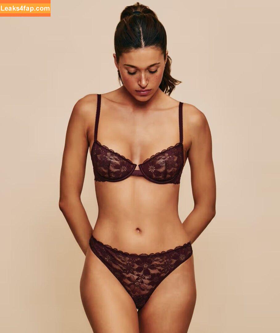 Nuria Oliu Sanchez / nuriaoliu leaked photo photo #0043