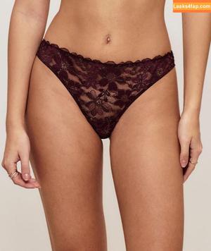 Nuria Oliu Sanchez photo #0045