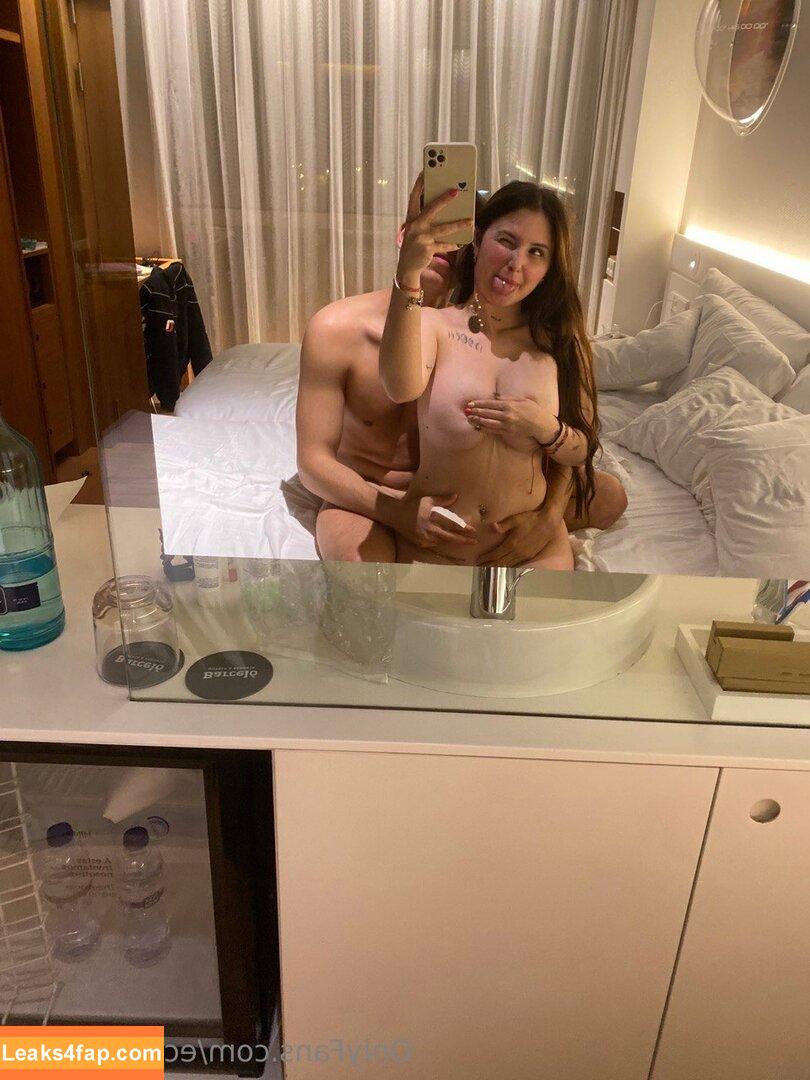 nuriacaldenteyy /  leaked photo photo #0032