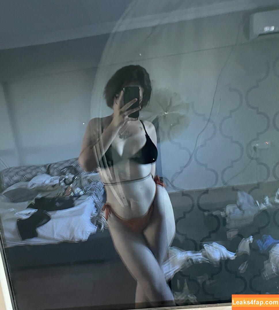 Nururkmz / 693726280 / a.nururkmz leaked photo photo #0018