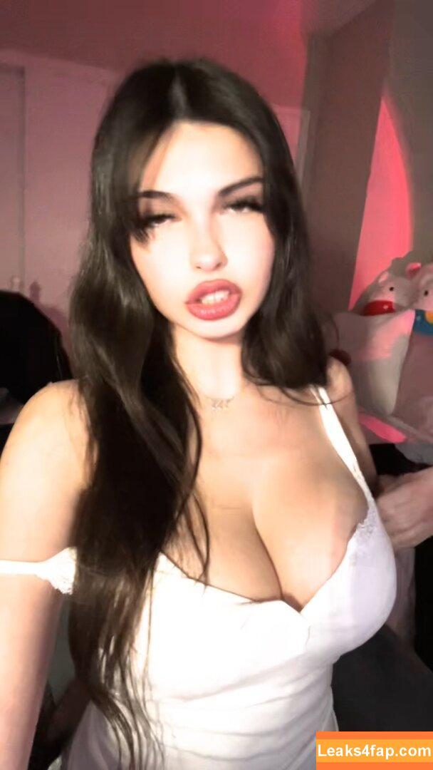 nutbust3d / freedanutbaby / vanessamatieu leaked photo photo #0017