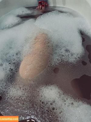 Nutellows photo #0048