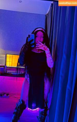 Nutellows photo #0558