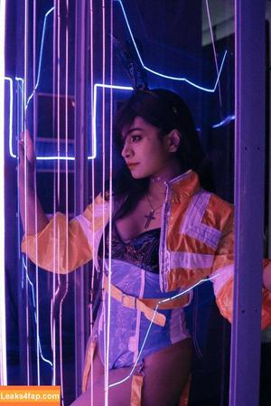 Nyaaati photo #0094