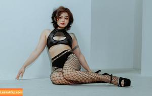 Nyaaati photo #0213