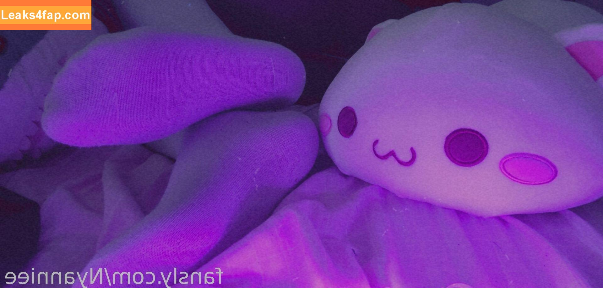 Nyanniee /  leaked photo photo #0010